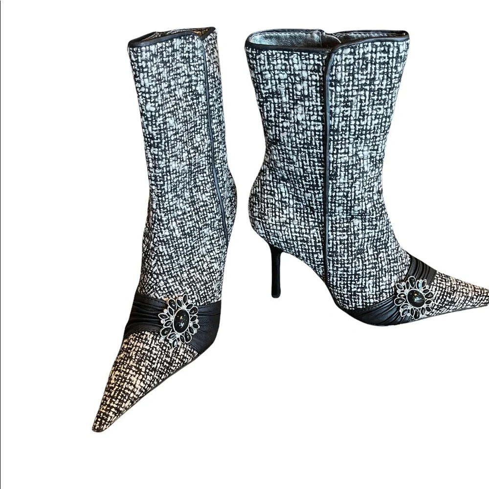 🛍 Steve Madden Tweed Jeweled Boot 5.5 - Picture 6 of 6